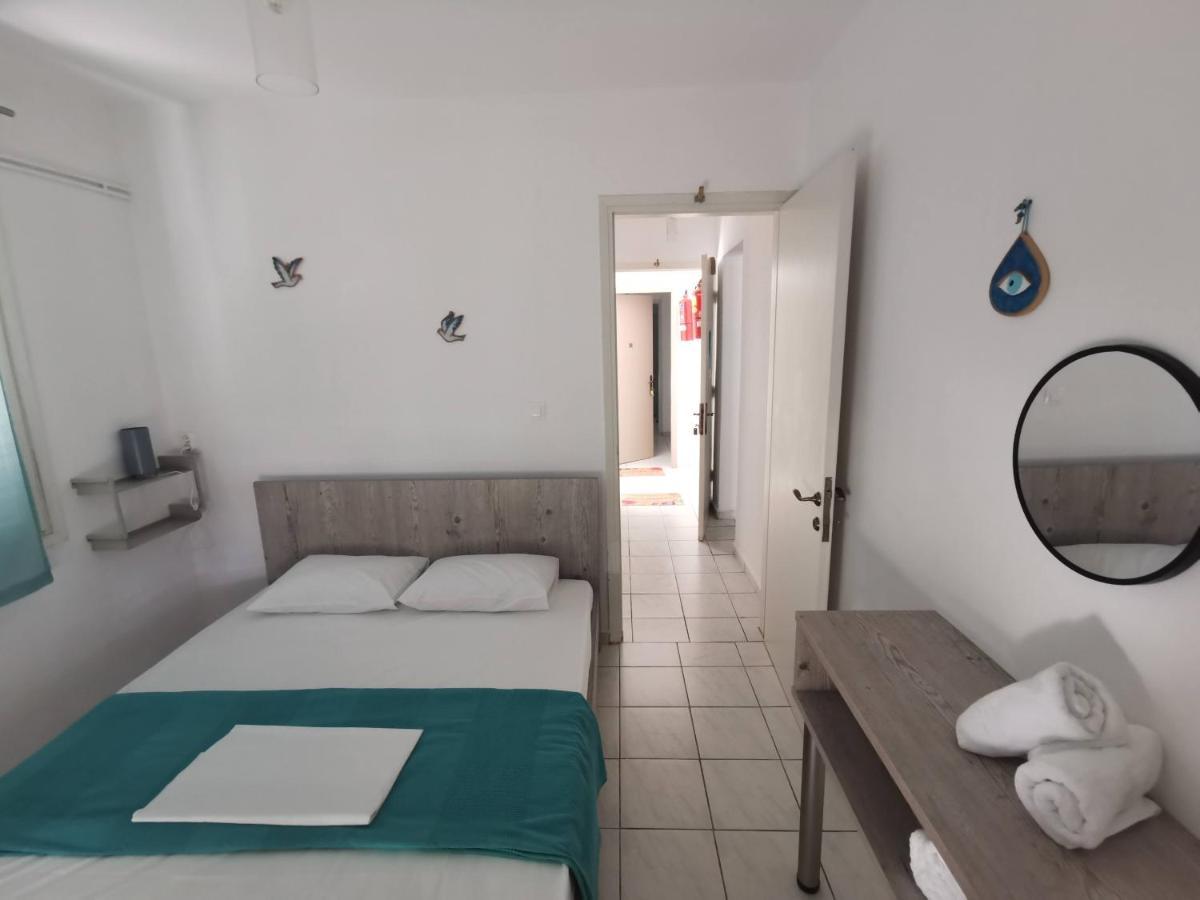 La Familia Apartments Olympiakí Aktí Exteriér fotografie